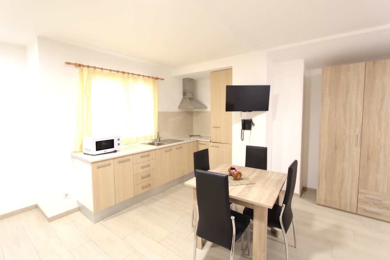 إمبوريابرافا Apartamentos Giuliano المظهر الخارجي الصورة